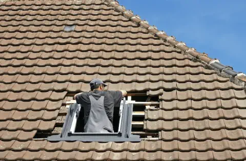 Pose de velux - Saint-Maur-sur-le-Loir
